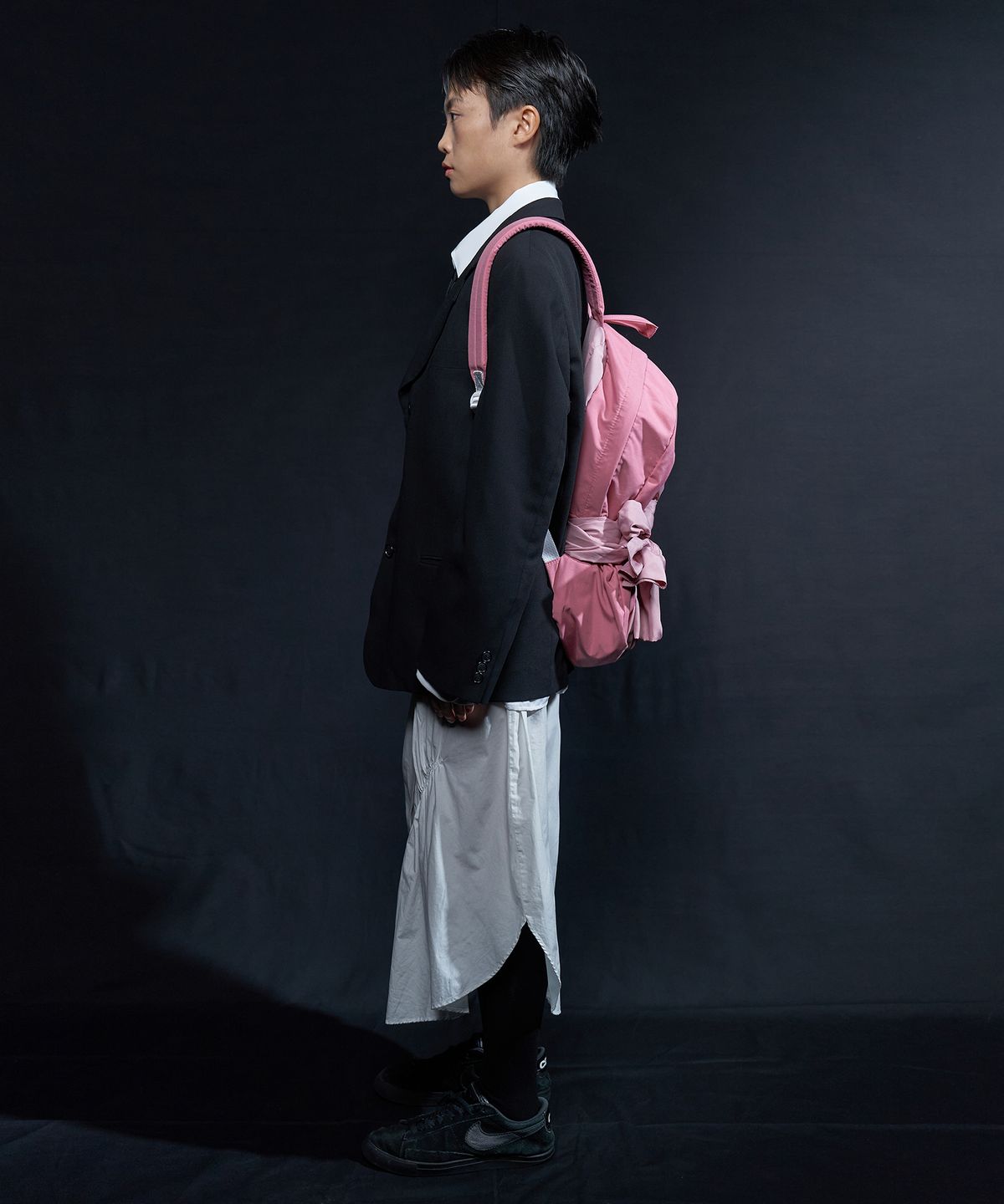 이우가마카라스(IUGAMAKARAS) Knotted Backpack (Old Pink)