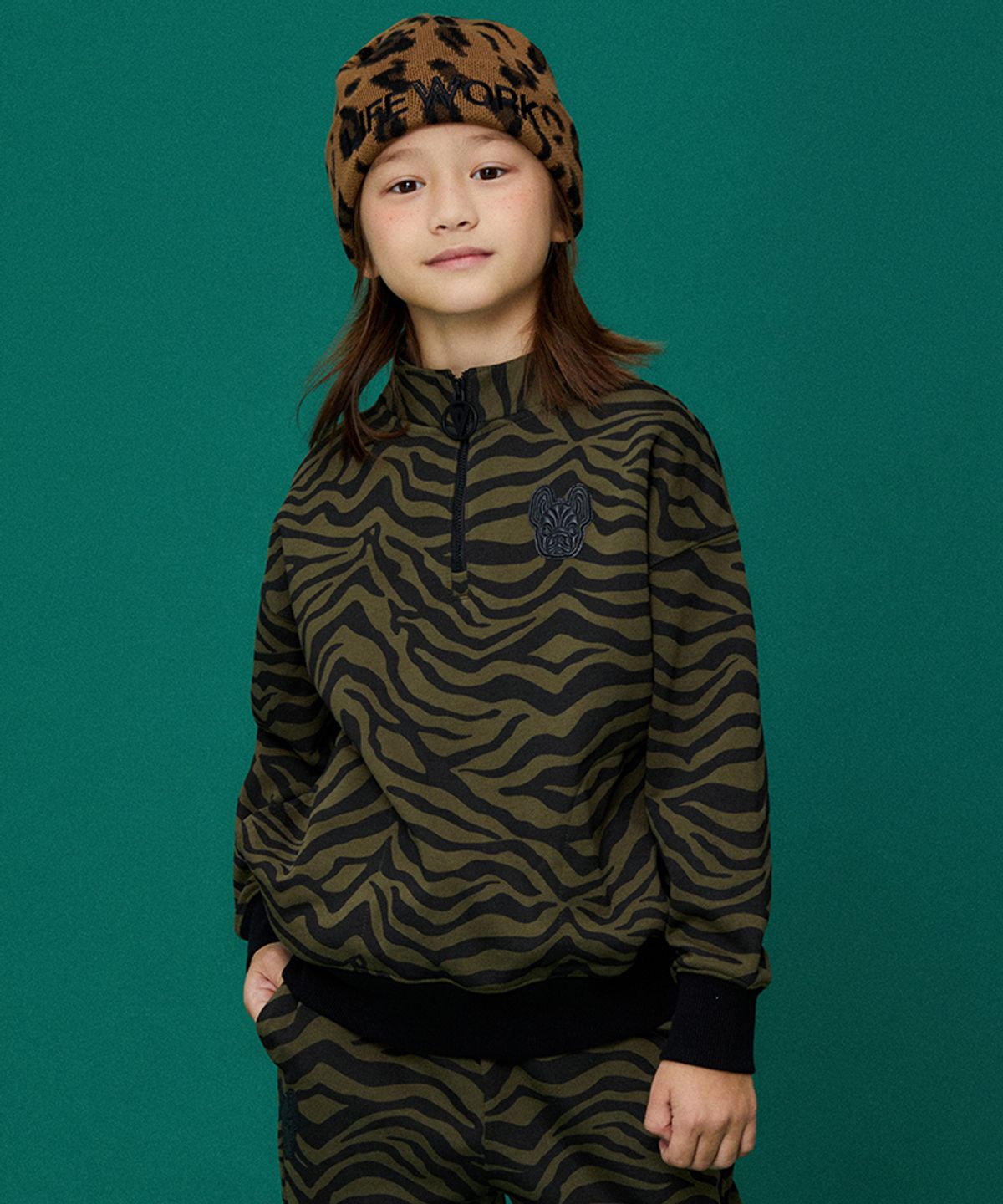 라이프워크 키즈(LIFEWORK KIDS) 키즈) 에센셜 반집업 맨투맨