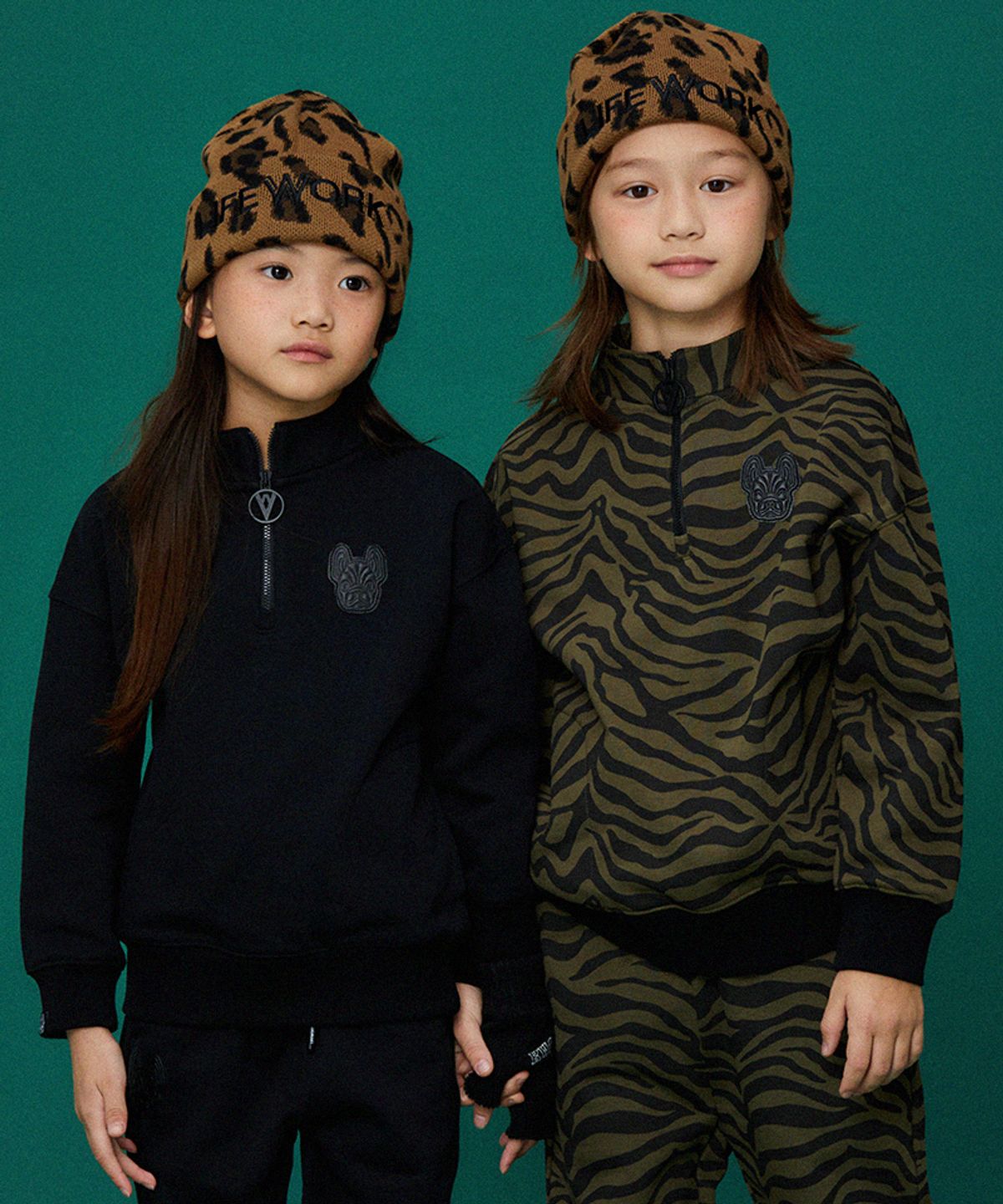 라이프워크 키즈(LIFEWORK KIDS) 키즈) 에센셜 반집업 맨투맨