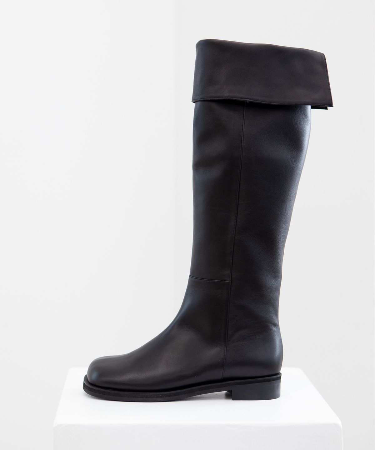 트윗비피(TWVP) FEI KNEE-HIGH BOOTS 22F03BK 페이 니하이 부츠