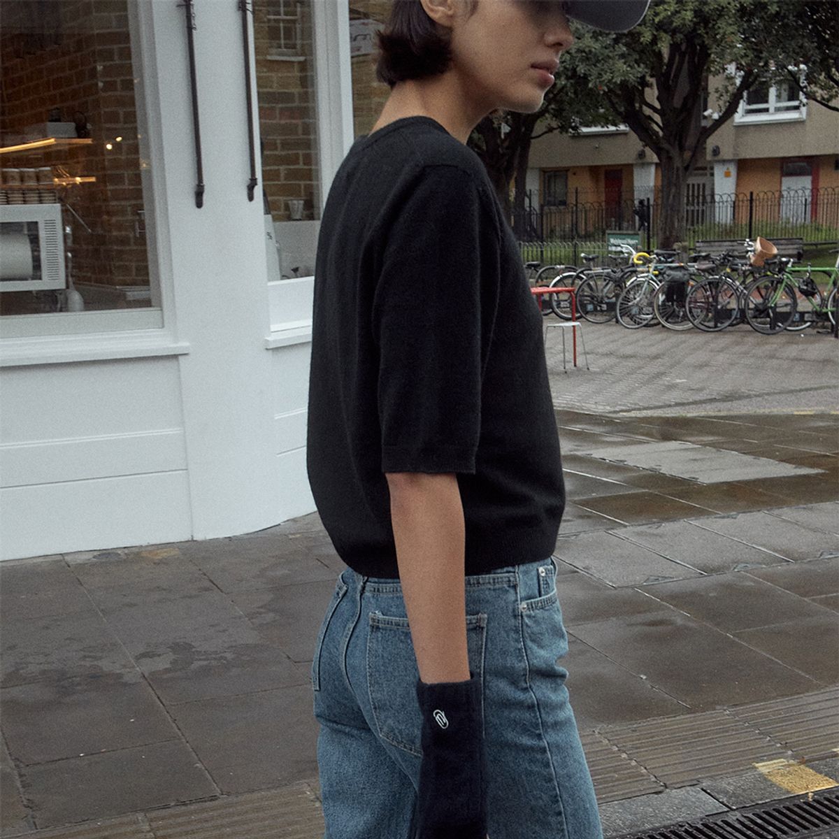 유라고(URAGO) Karen raccoon half knit