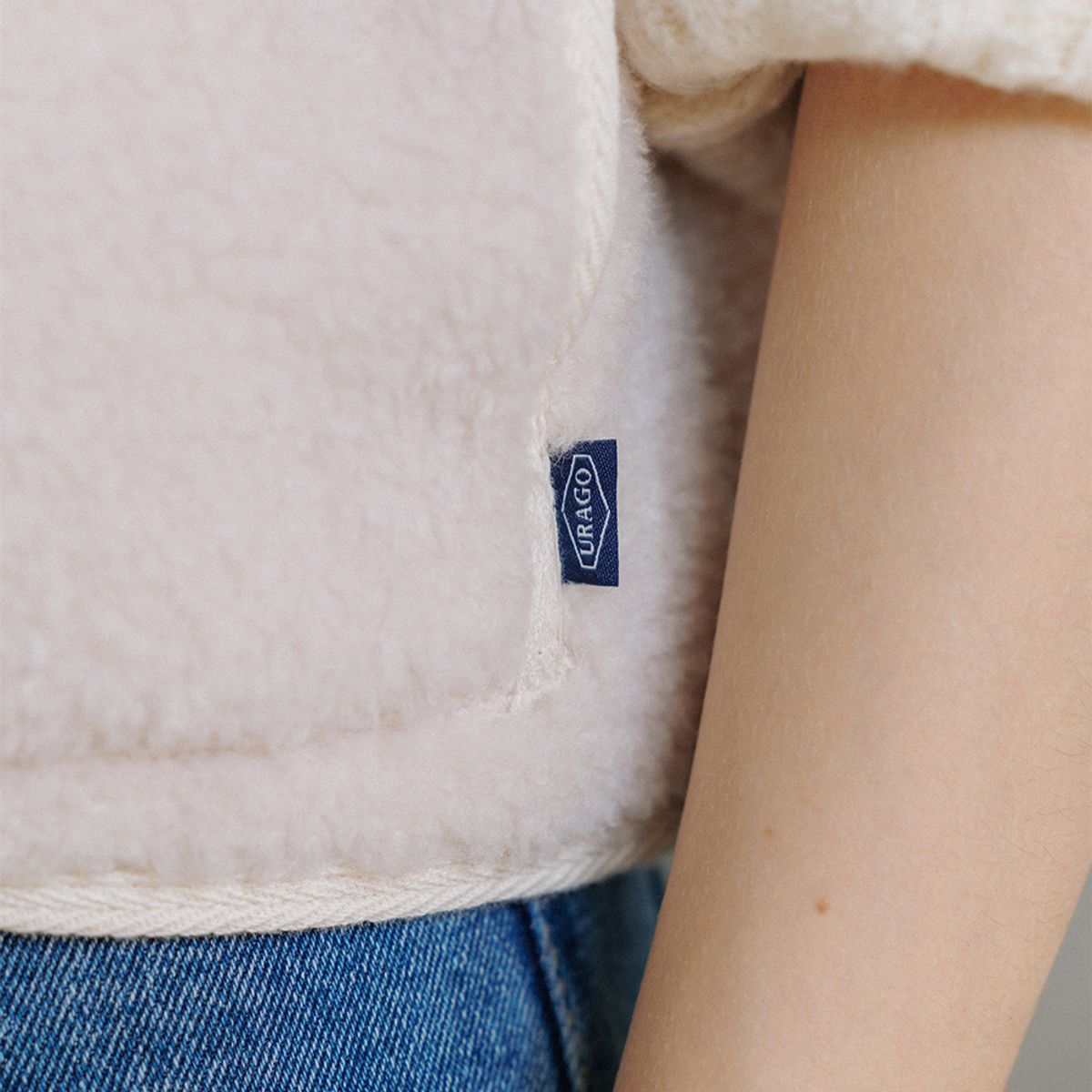 유라고(URAGO) Button fleece vest
