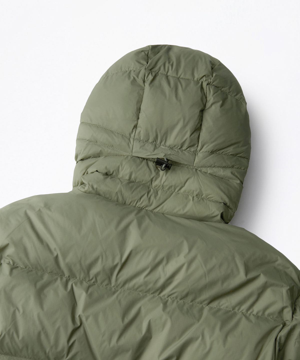 아웃스탠딩(OUTSTANDING) MOUNTAIN DOWN PARKA_OLIVE GREEN