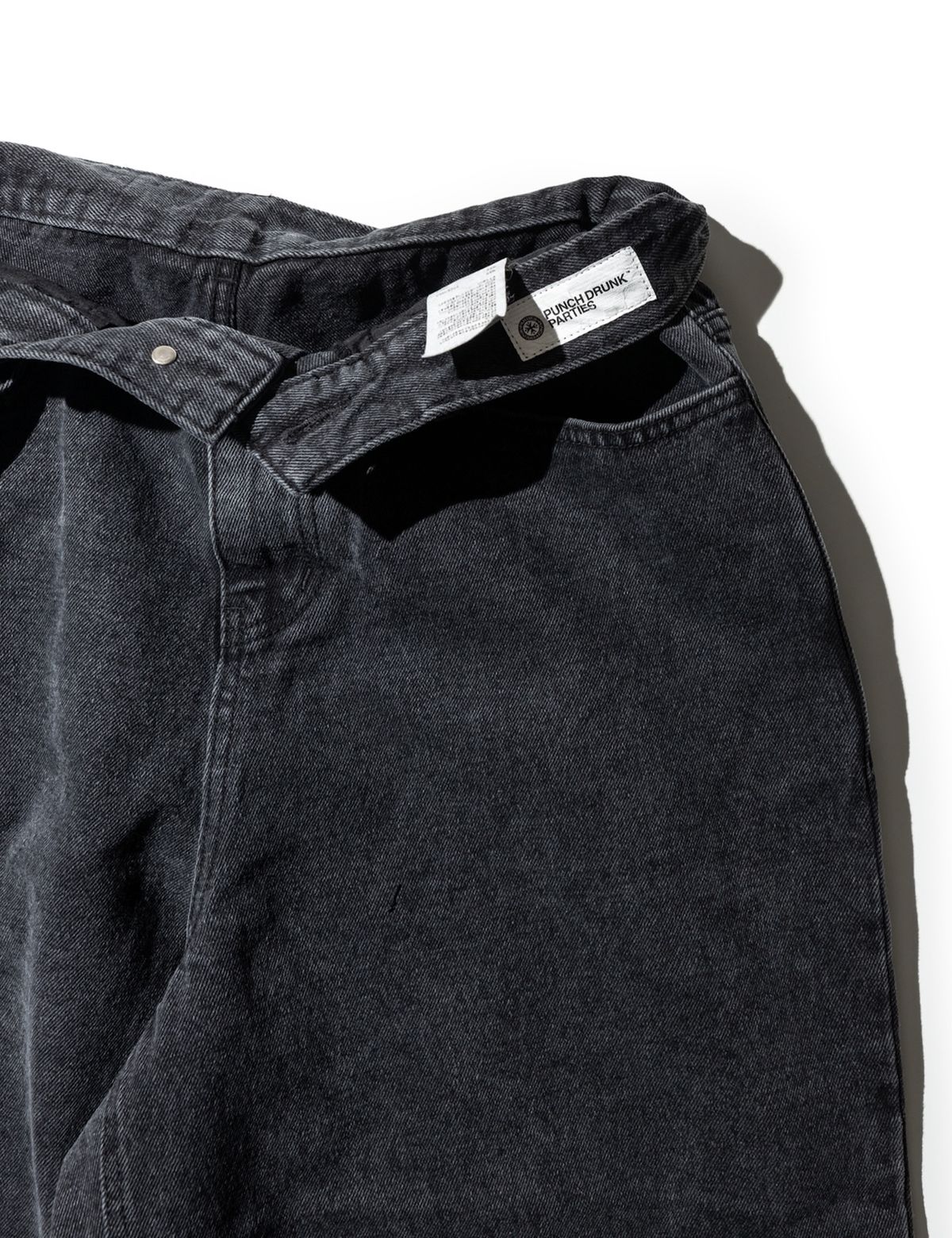 펀치드렁크파티즈(PUNCH DRUNK PARTIES) Misfits Jeans (WASHED BLACK)
