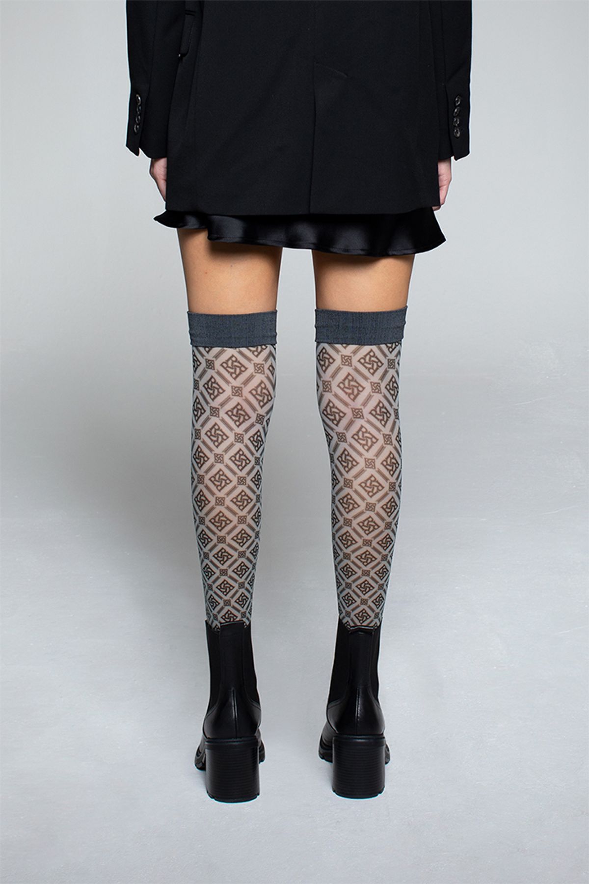 로맨틱타이거(ROMANTIC TIGER) RR Monotone knee high stockings