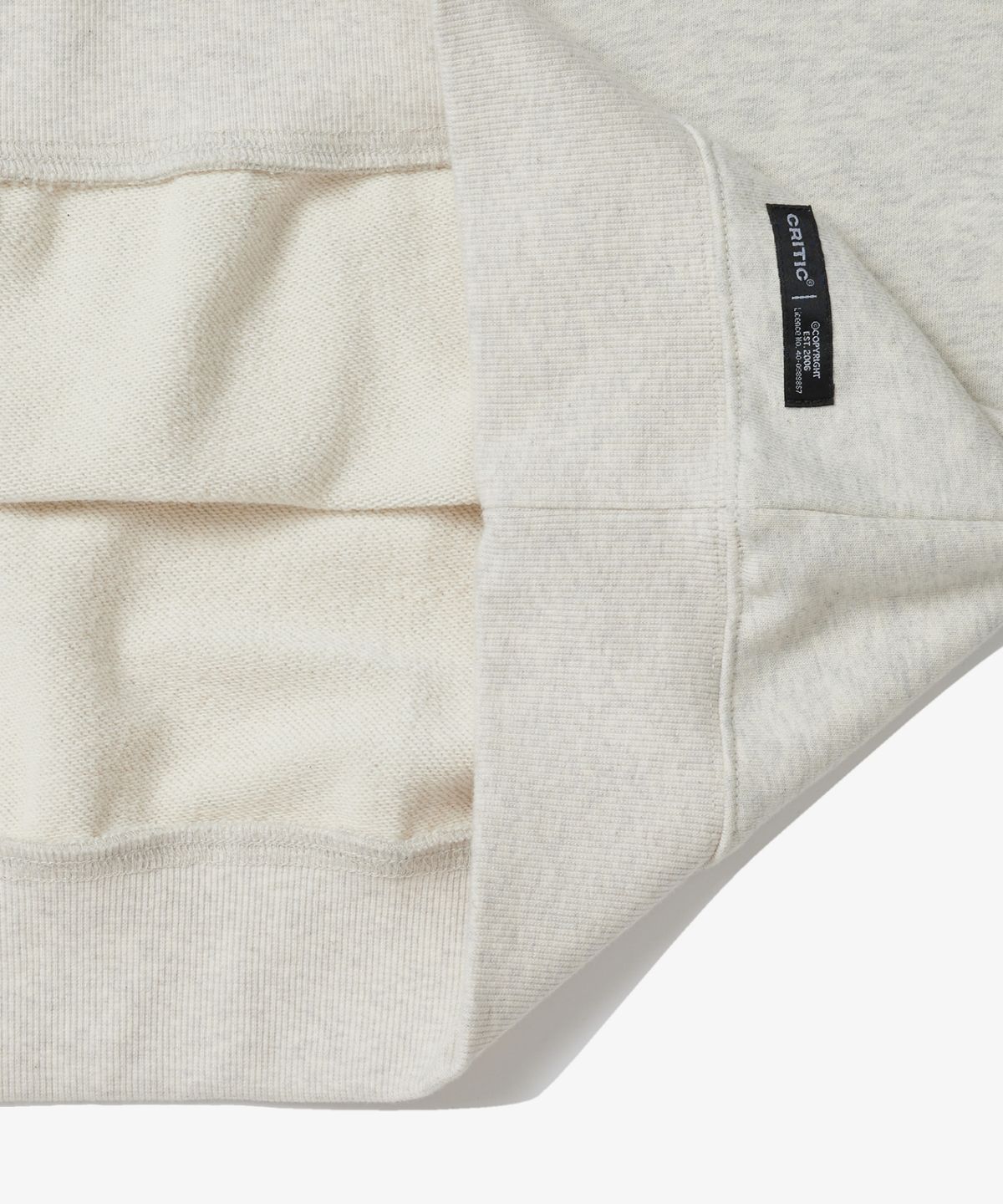 크리틱(CRITIC) Court Club Sweatshirt Oatmeal