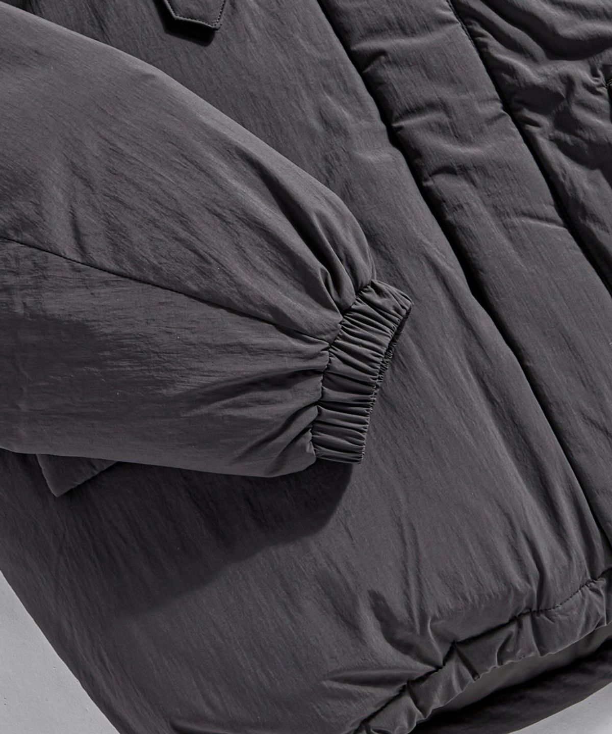 에스피오나지(ESPIONAGE) Dyer Hooded Down Parka Fog
