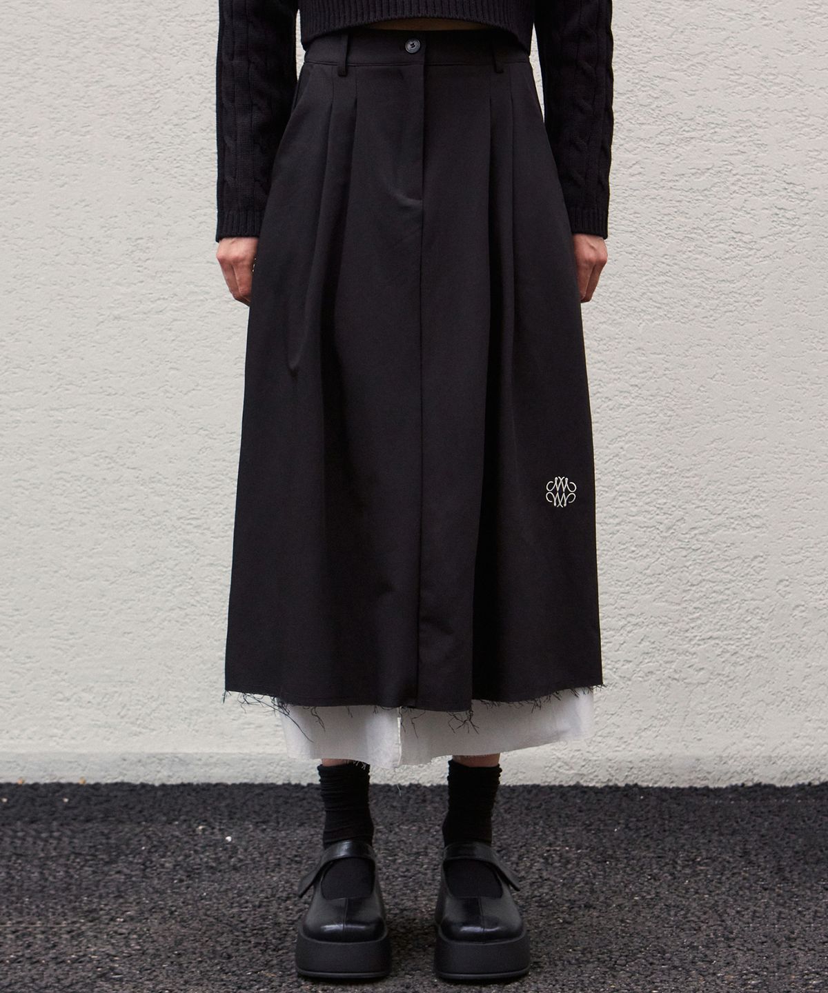 닉앤니콜(NICK&NICOLE) NICOLE PINTUCK LAYERED LONG SKIRT_BLACK