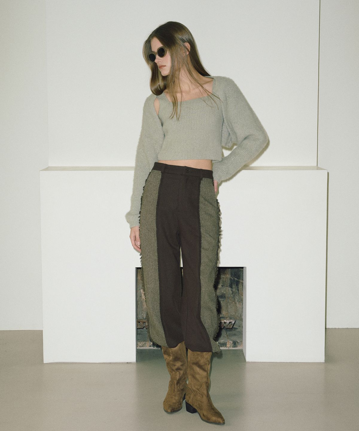 에트몽(ETMON) Bolero Set-Up Knit  Ash Khaki