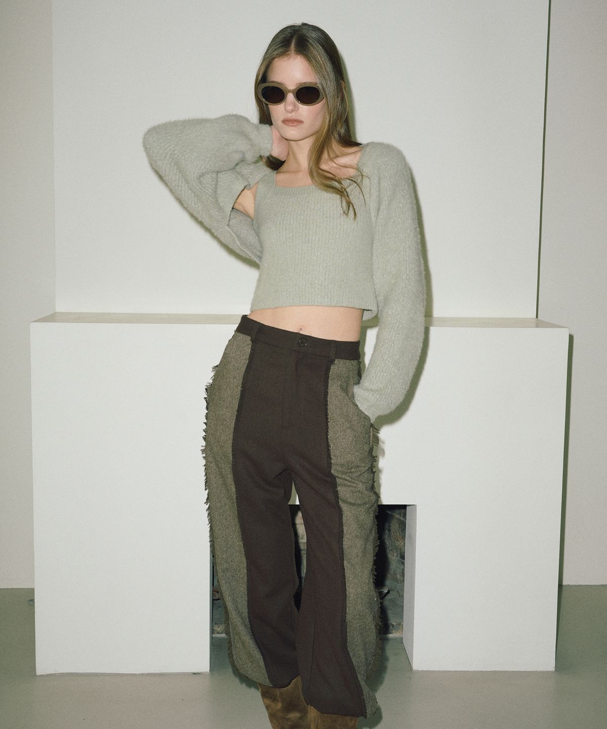 에트몽(ETMON) Bolero Set-Up Knit  Ash Khaki