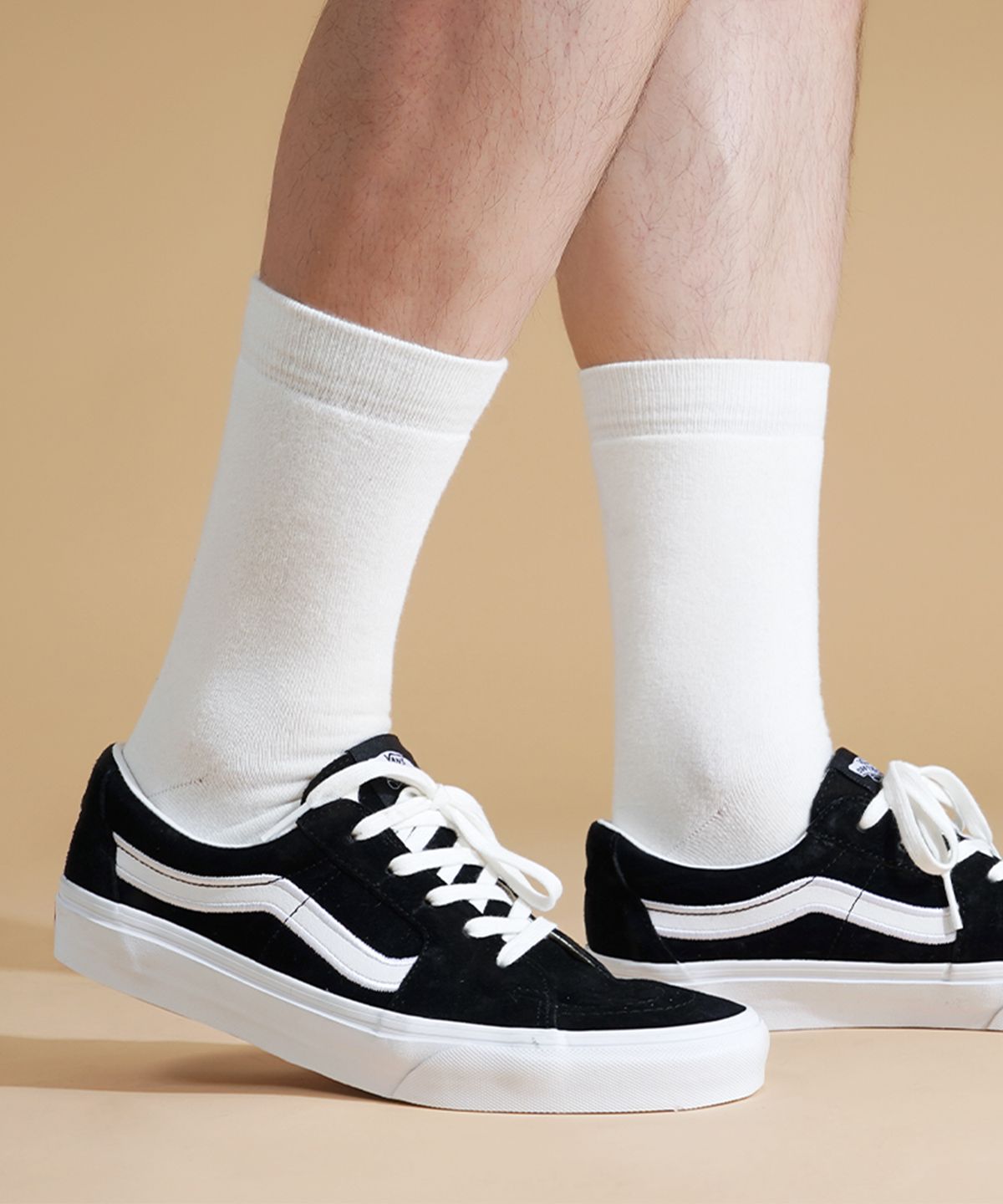 삭피엔스(SOCKPIENS) [4팩] 슬림 기모 남자 무지 장목 양말