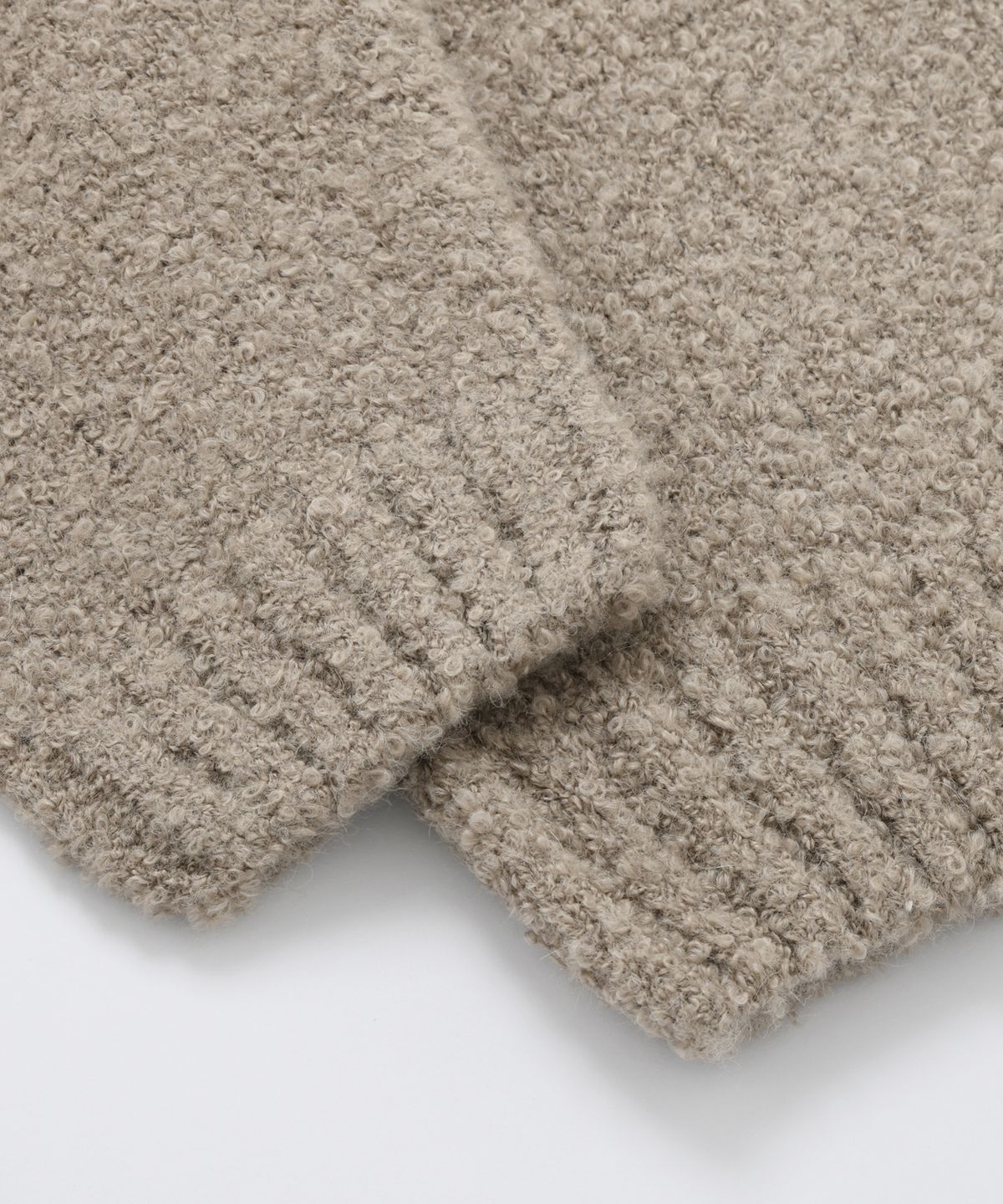 프리즘웍스(FRIZMWORKS) ALPACA BOUCLE KNIT _ COCOA