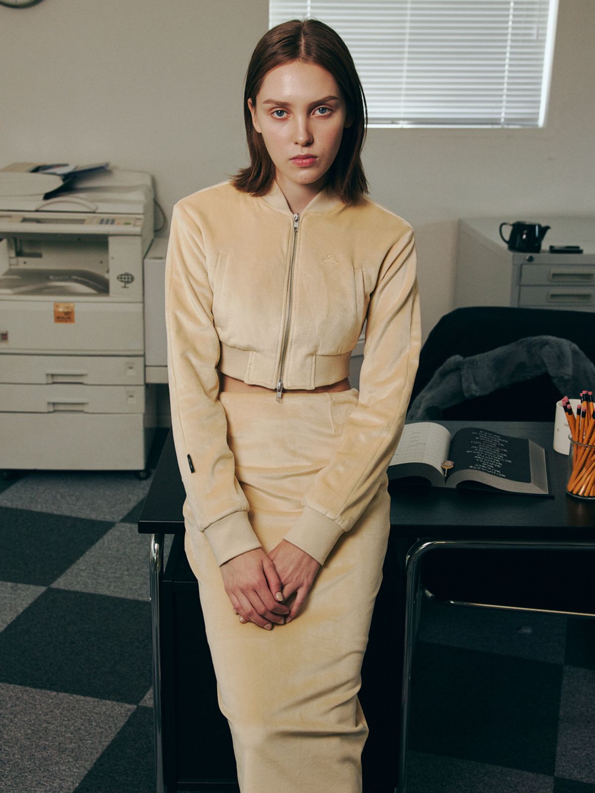 쎄이연(SAYYEON) Soft Velvet Long Skirt Yellow Beige