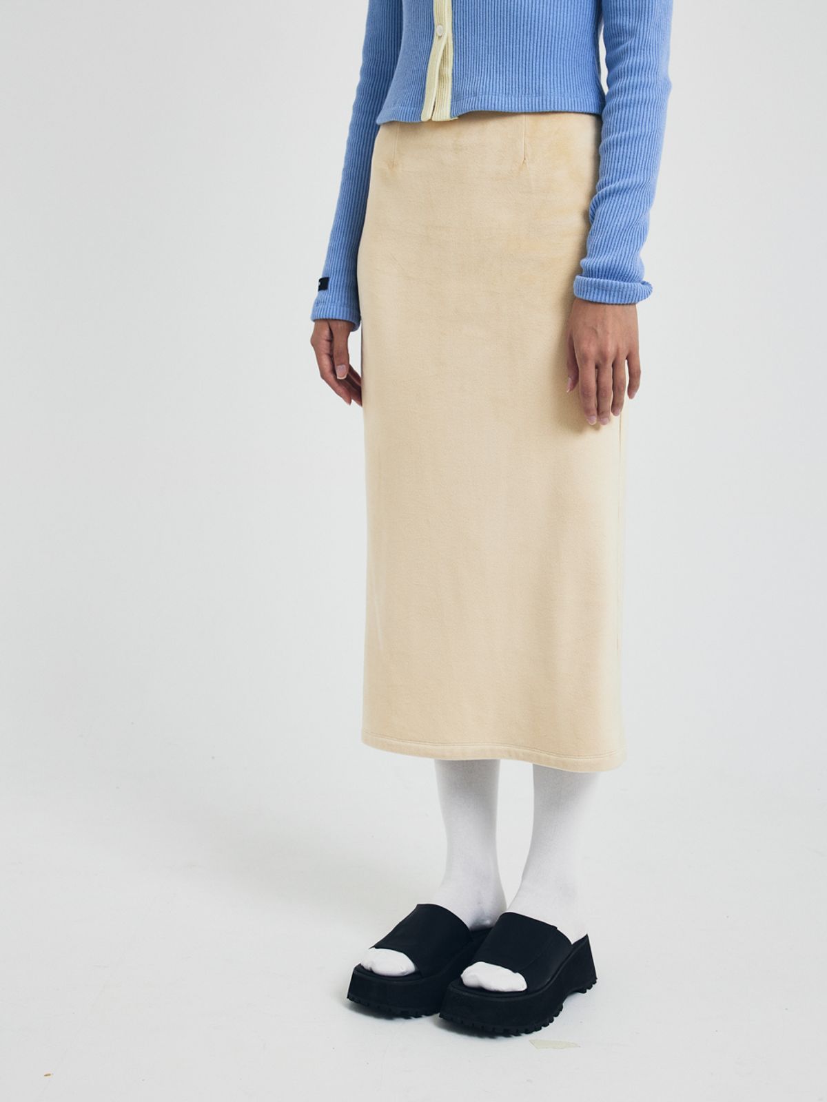 쎄이연(SAYYEON) Soft Velvet Long Skirt Yellow Beige