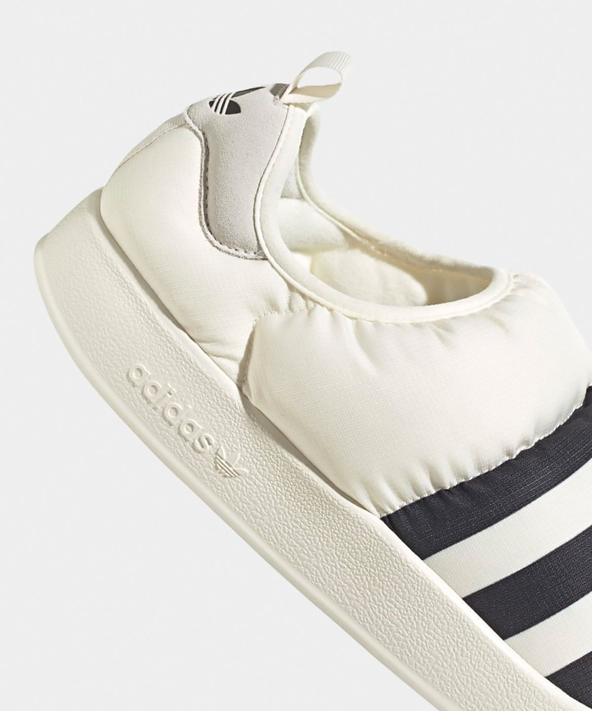 아디다스(ADIDAS) 퍼피렛 - 화이트:블랙 / GY1593
