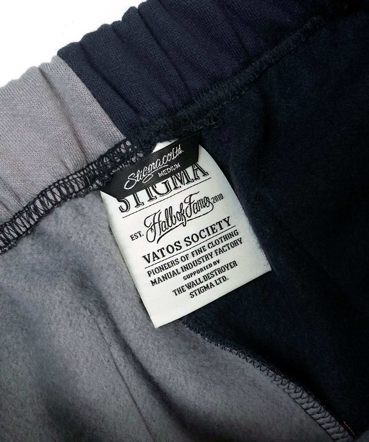 스티그마(STIGMA) 22 HALF COLOR HEAVY SWEAT JOGGER PANTS NAVY GREY