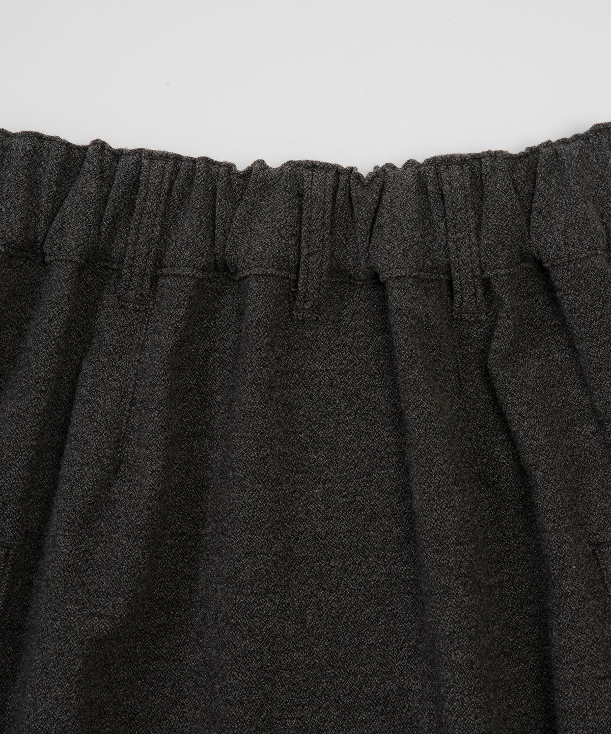 코튼벨(COTTON BELL) 아웃포켓 울스커트 - Wool Charcoal