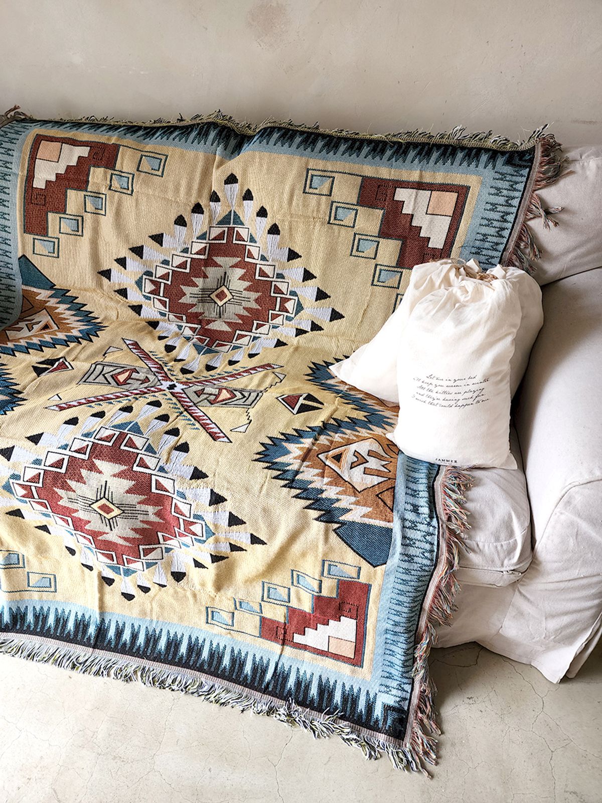 블랑쉬하우스(BLANCHE HOUSE) 클래식 에스닉  kilim 빈티지 블랭킷