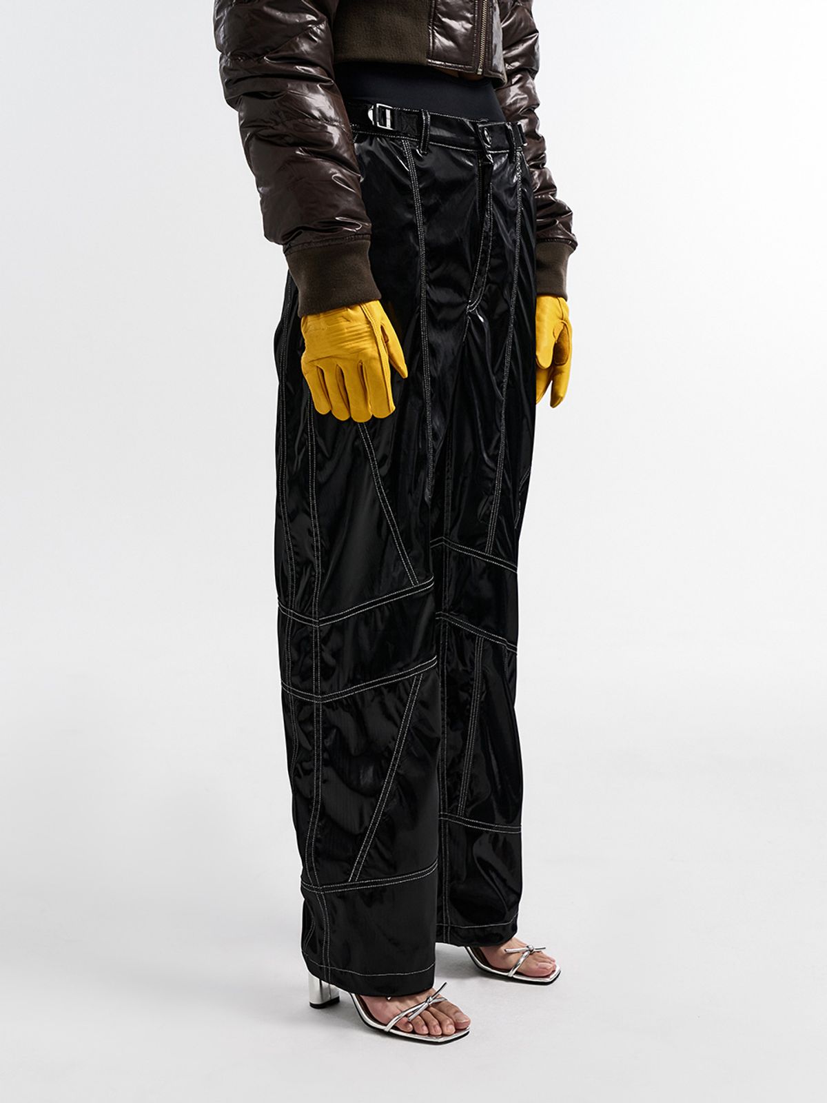 와이이이엘(YEEL) WAISTBAND JOGGER PANTS BLACK