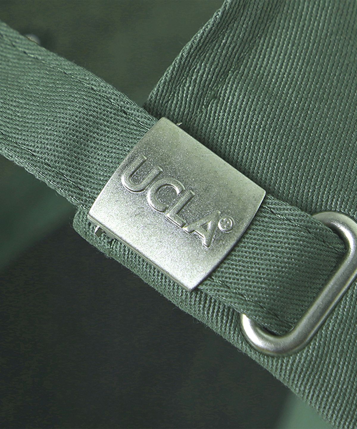 유씨엘에이(UCLA) 코어 로고 볼캡[KHAKI](UY7AC04_65)