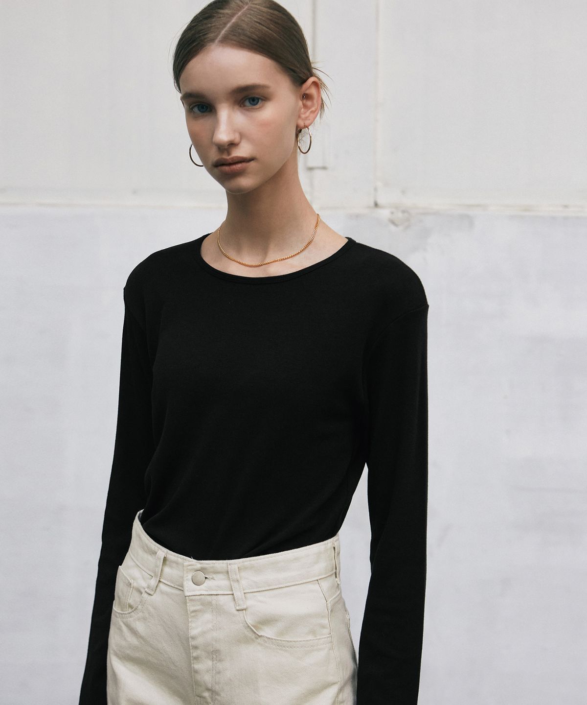 닉앤니콜(NICK&NICOLE) [ESSENTIAL] ESSENTIAL ROUND TOP_BLACK