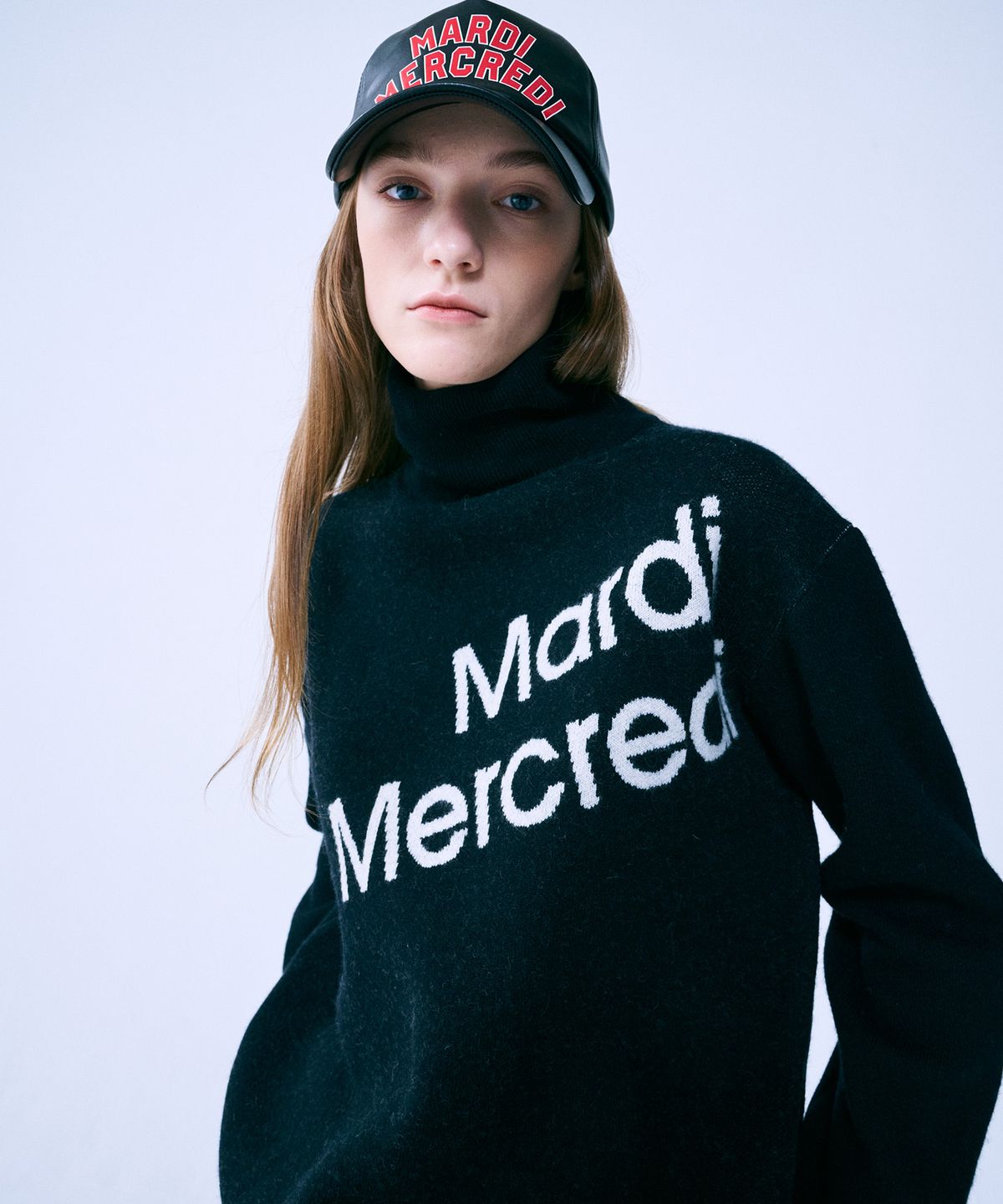 마르디 메크르디 악티프(MARDI MERCREDI ACTIF) 신세틱 레더 캡 로고 스포티프 블랙