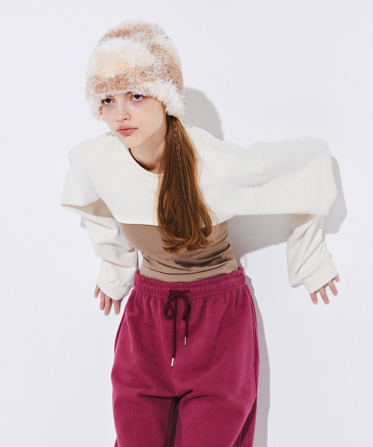꾸아페(QUAFE) [기모] REVERSIBLE BOLERO MTM_White