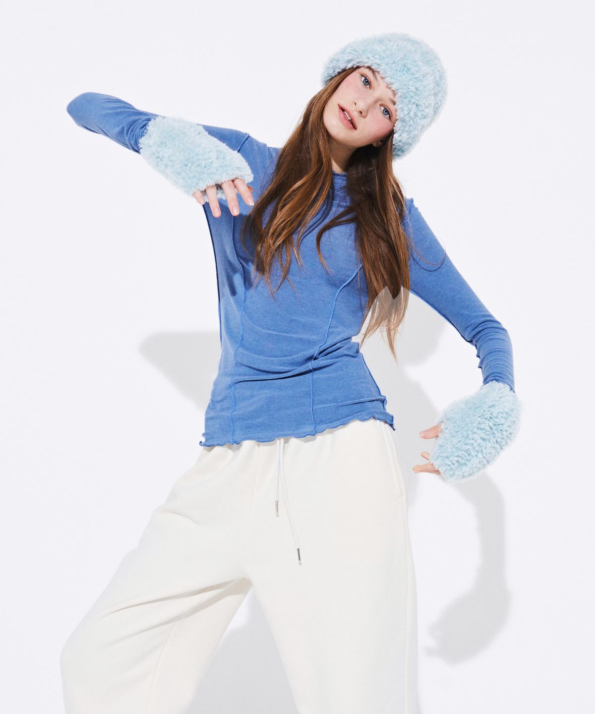 꾸아페(QUAFE) WOOL SLIM T-SHIRT_Blue