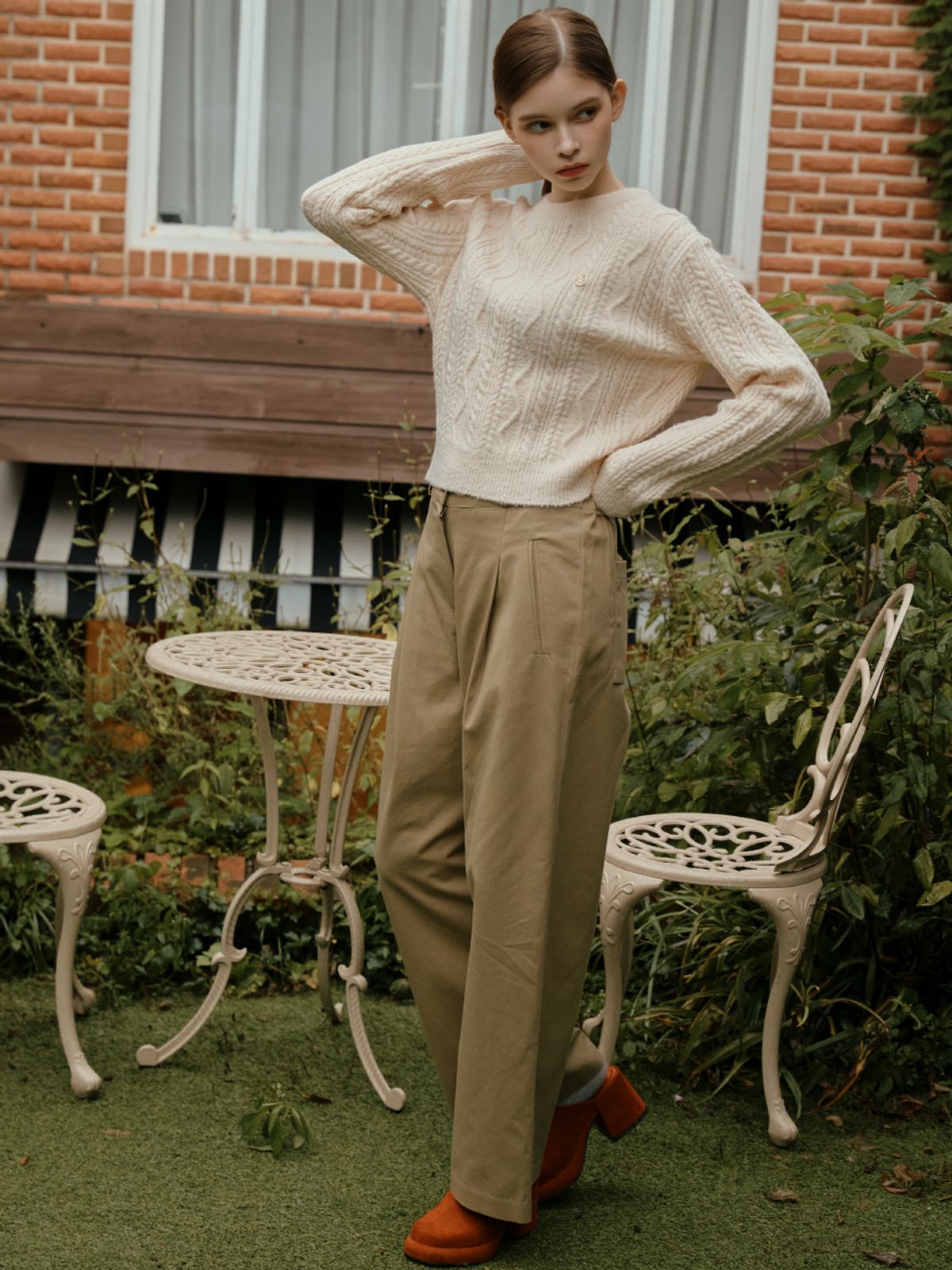 아노에틱(ANOETIC) ANC CLASSIC ROUND KNIT_IVORY
