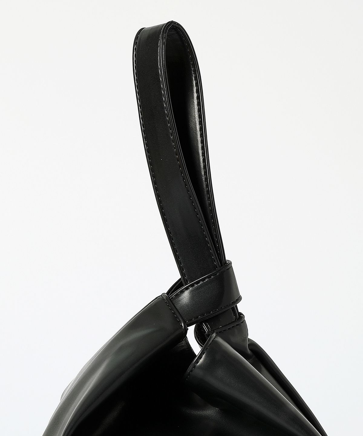 옐로우스톤(YELLOWSTONE) Dumpling wrist bag - Black