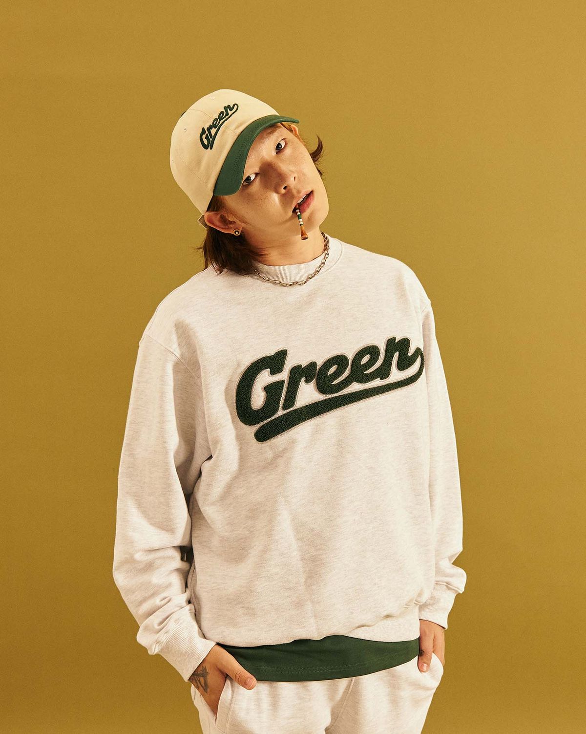 더 그린컵(THE GREENCUP) 더 그린컵 x 클로브 맨투맨 멜란지오트밀