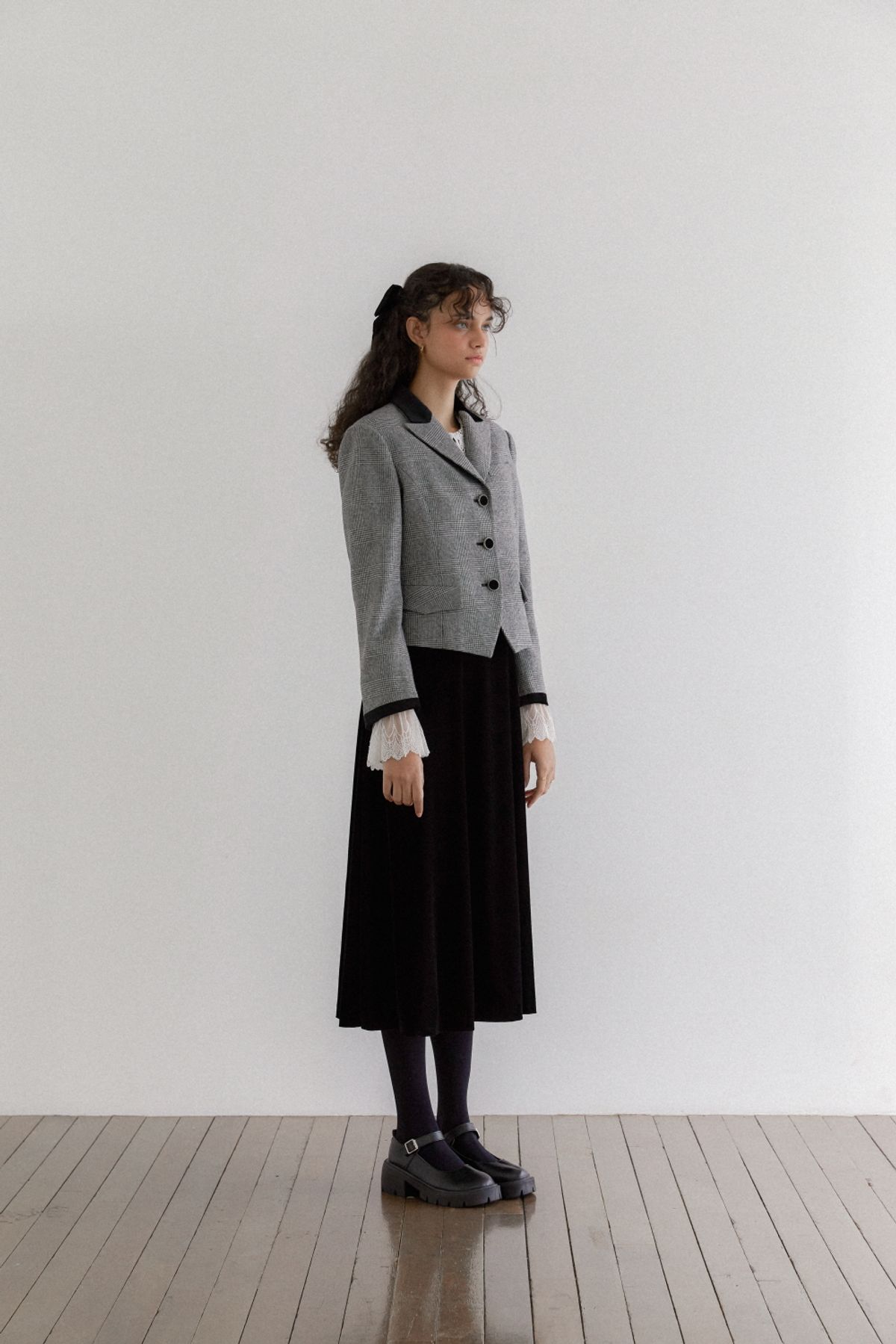 나루강(NARU KANG) Houndstooth Velvet Two-tone Short Blazer