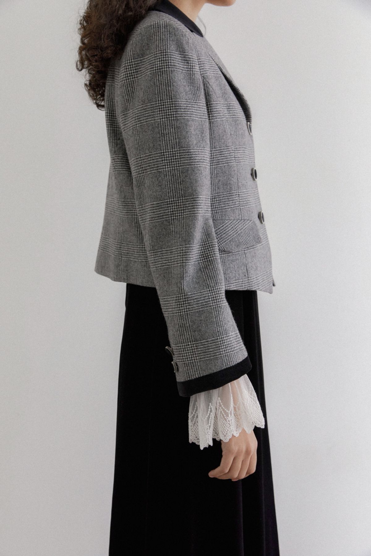 나루강(NARU KANG) Houndstooth Velvet Two-tone Short Blazer