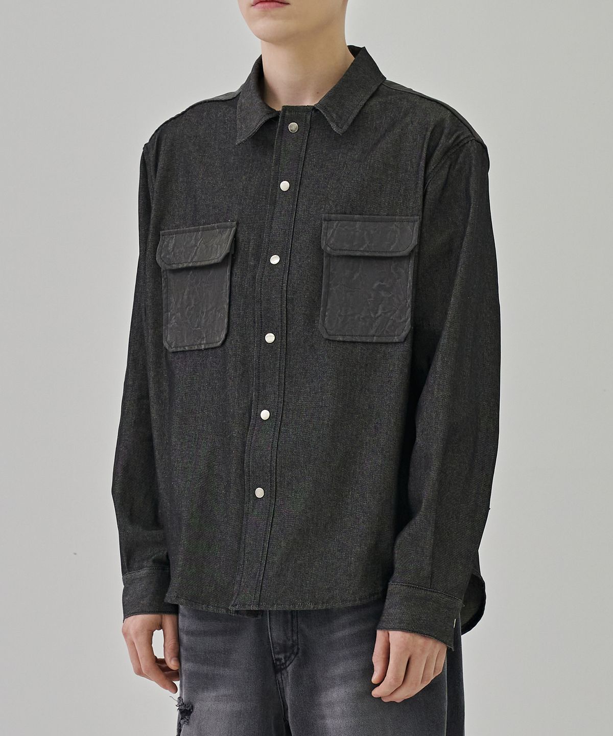 디메이든(DEMADEN) OVERSIZED LEATHER POCKET SHIRT JACKET BLACK