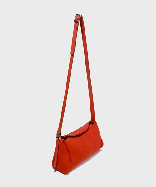 ★韓国人気★DeMAKER★Bicorn shoulder bag (suede) MUSINSA | DEMAKER Bicorn shoulder bag-suede red orange