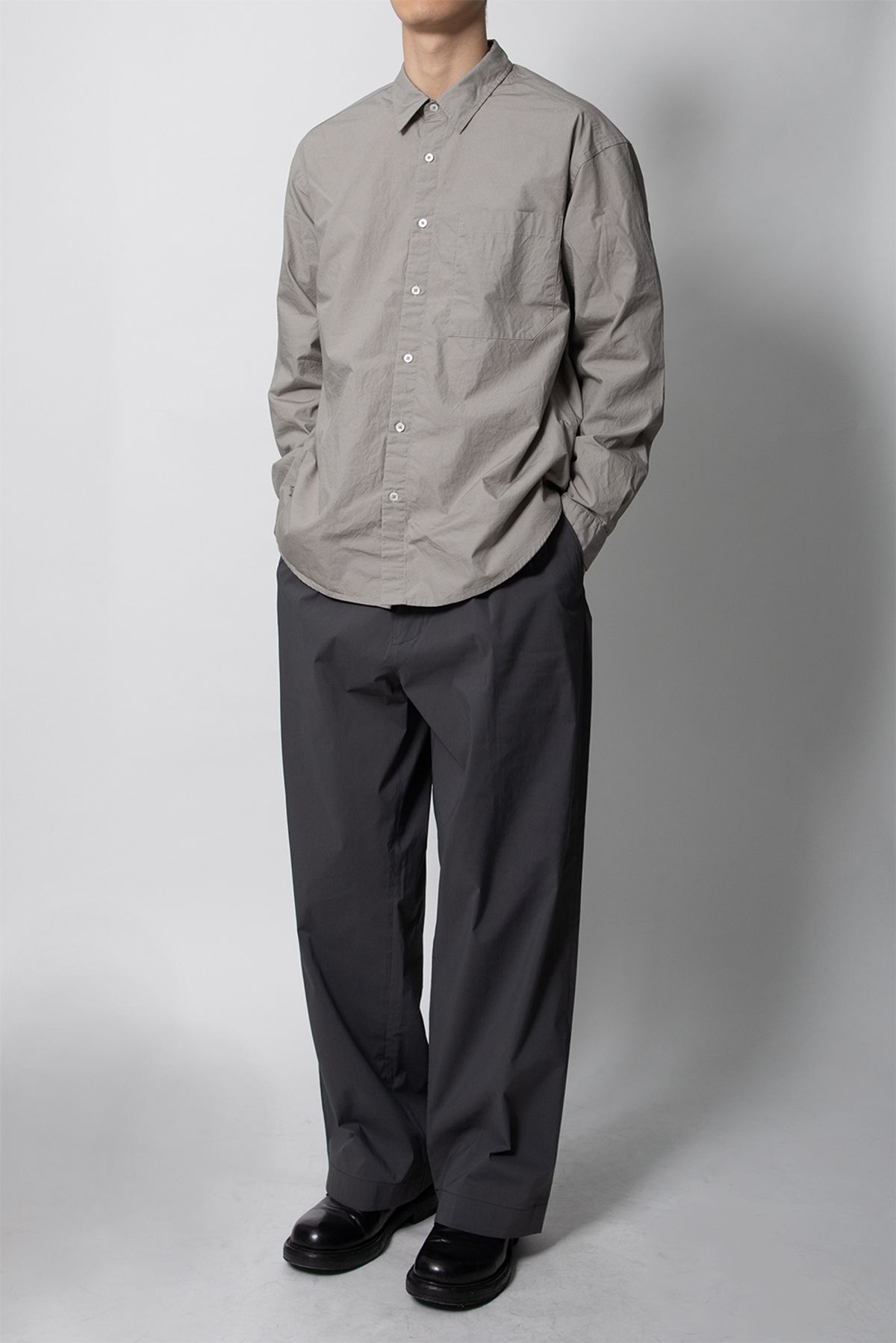 홀리선(HORLISUN) Jane Solid Extra Typewriter Shirt Light Gray
