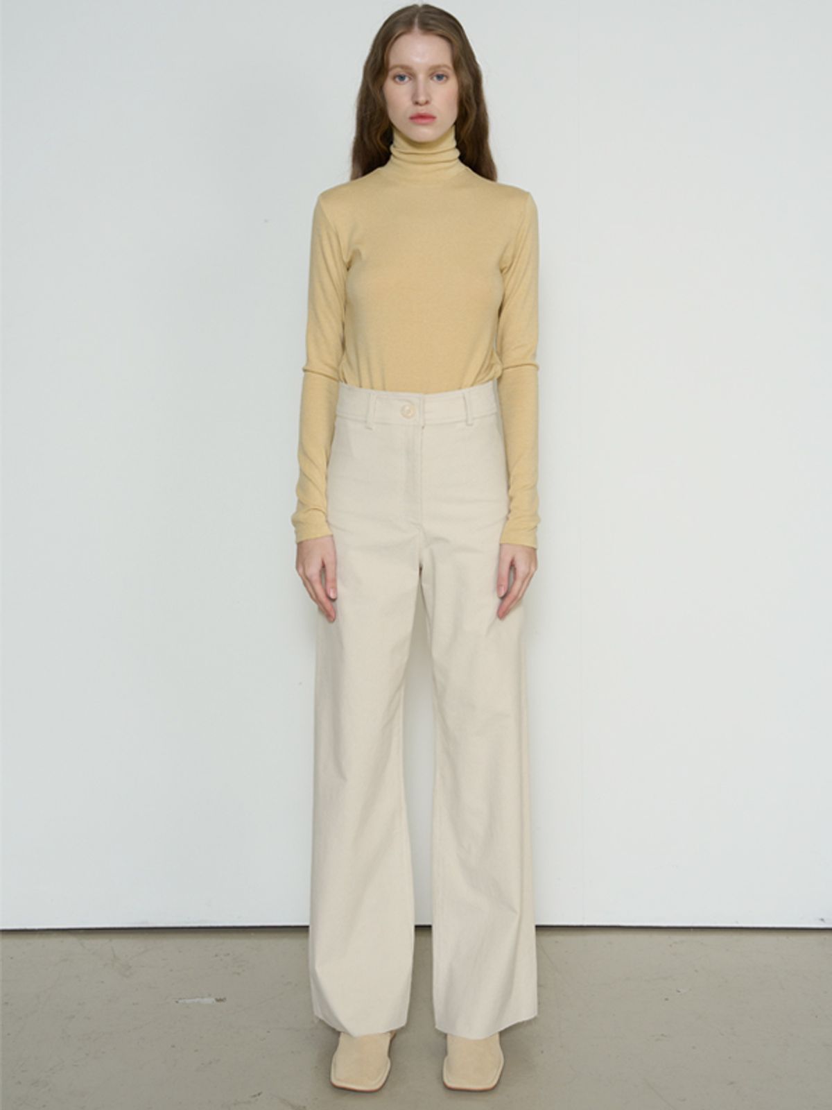 네벨에브리웨어(NEBELEVERYWEAR) WOOL TURLE NECK TOP (4 COLOR)