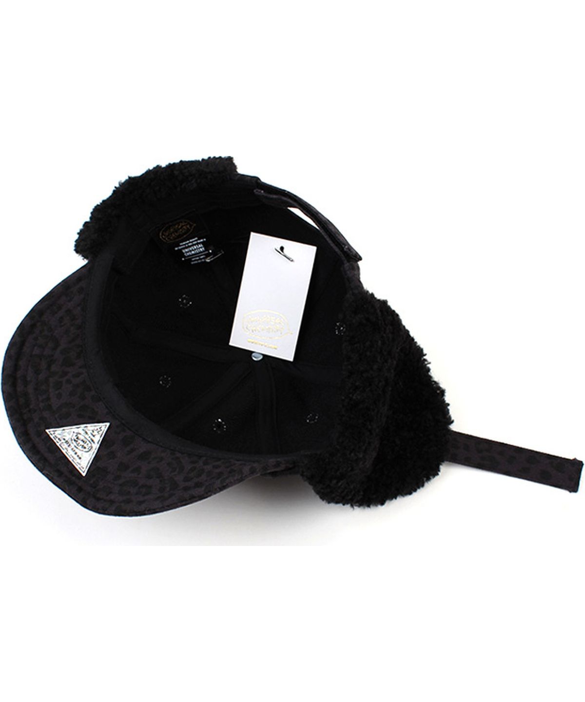 유니버셜 케미스트리(UNIVERSAL CHEMISTRY) Leopard Navy Earflap Cap 호피 귀달이모자