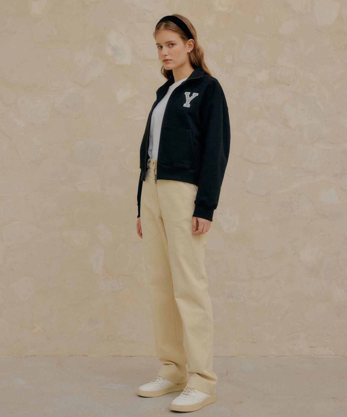 엽페(YUPPE) CORDUROY PANTS_IVORY
