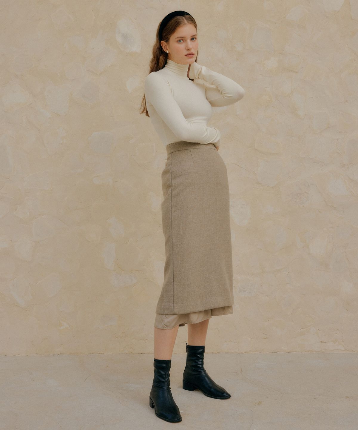 엽페(YUPPE) LAYERED SKIRT_BEIGE