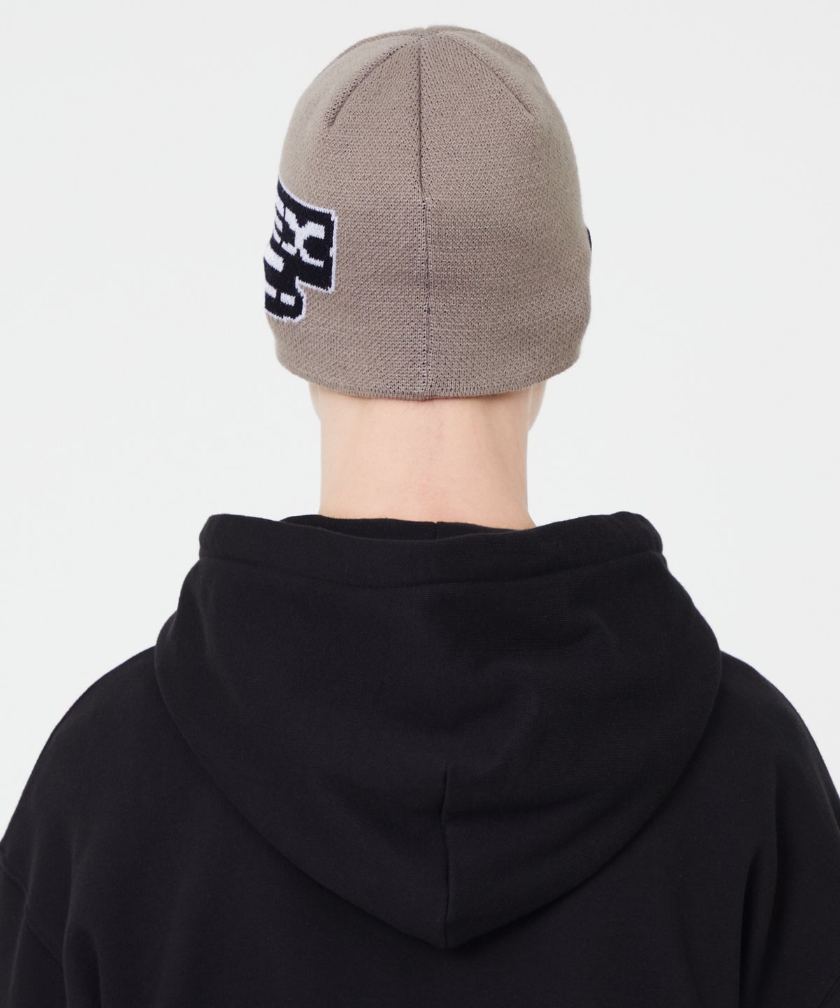 엘엠씨(LMC) LMC X AVIREX JACQUARD UNCUFFED BEANIE beige