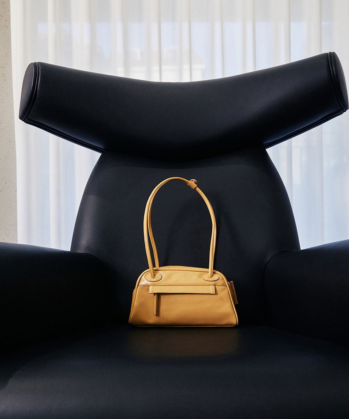 크리스틴프로젝트(CHRISTINE PROJECT) TWO ZIPPER BAG  BAGUETTE(BROWN BUTTER)