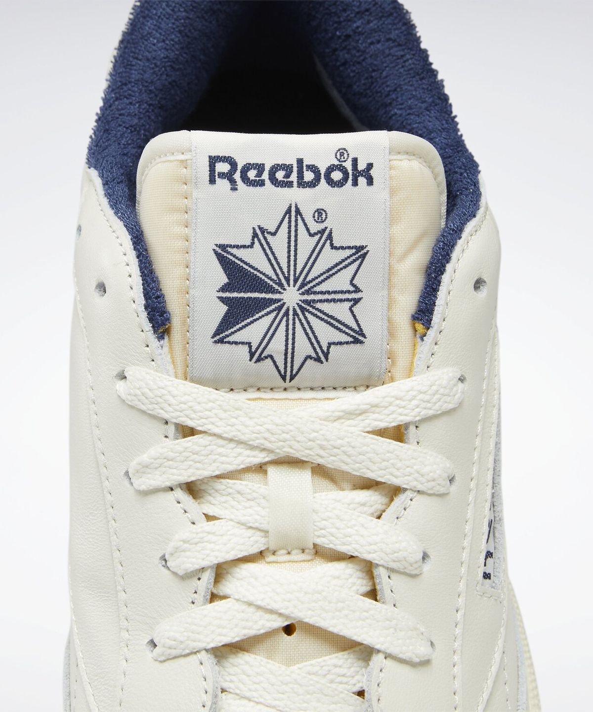 리복(REEBOK) 클럽 C 85 빈티지 - 네이비 / GX3683