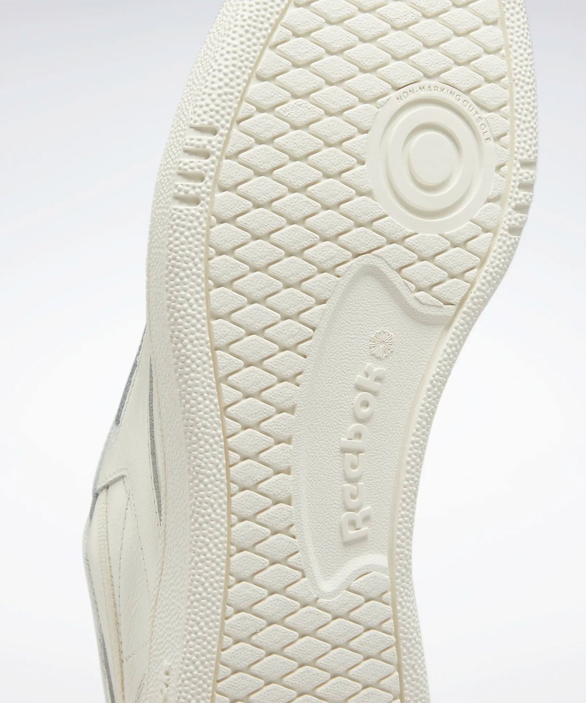 리복(REEBOK) 클럽 C 85 - 버터 / HP4321