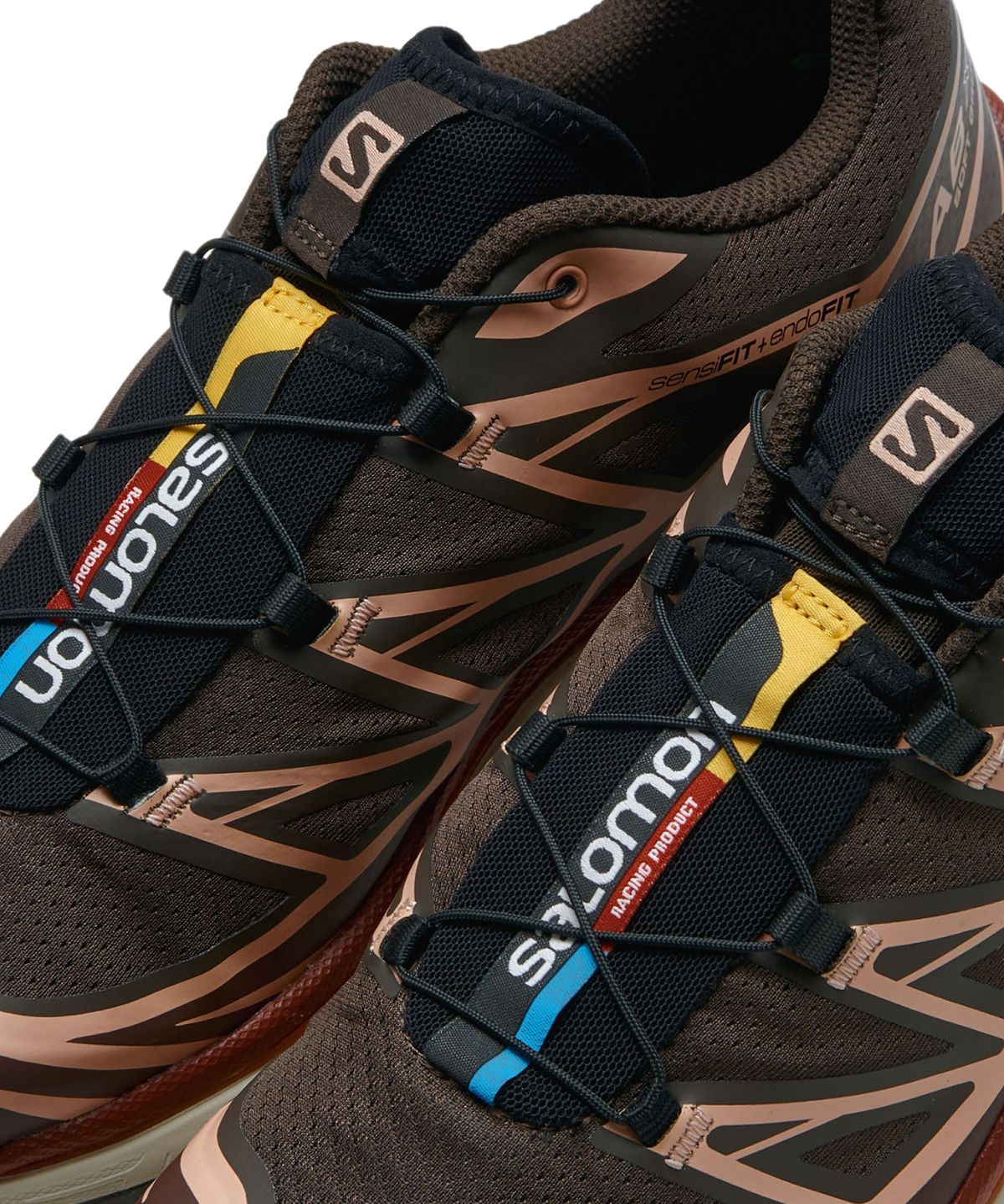 살로몬(SALOMON) XT-6 - 델리시오소:블랙:초콜렛 퐁당:피치 베이지 / L41751500