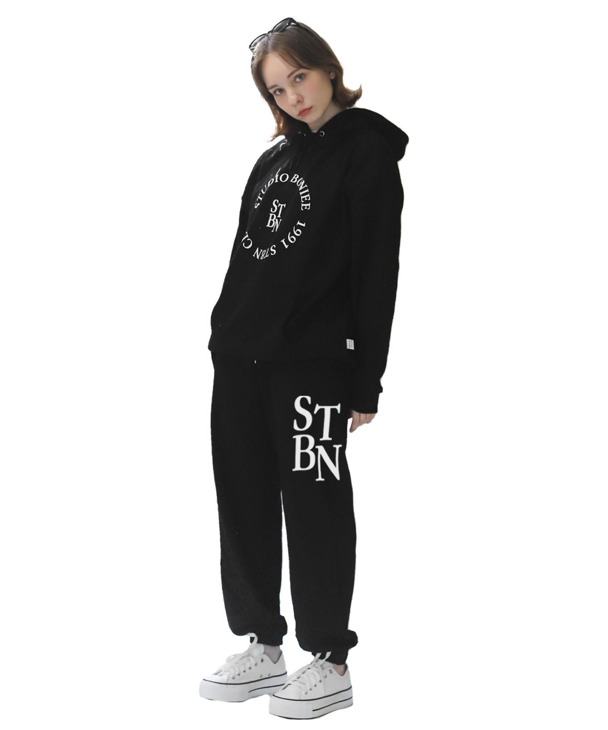 보늬(BONIEE) [기모 선택] 빅 STBN 조거(Jogger) 밴딩 팬츠 블랙