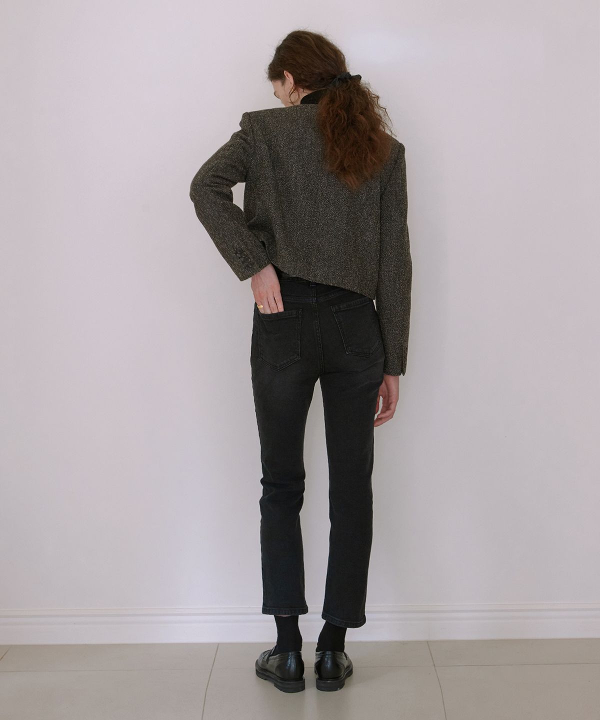 스텝어라운드(STEP AROUND) Slim fit straight denim pants (BLACK)
