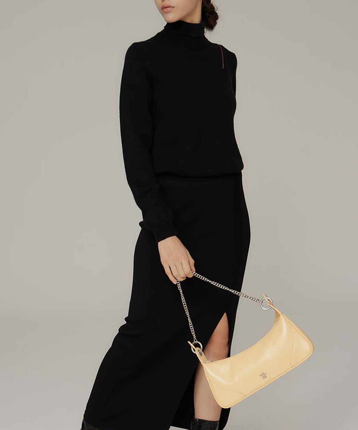 메종246(MAISON246) POE BAG-BUTTER