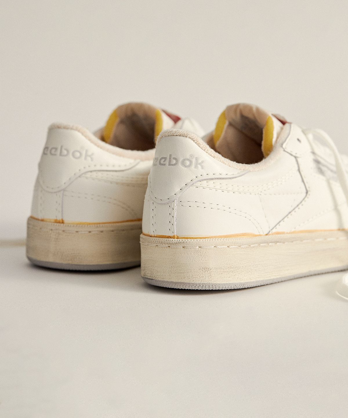 리복(REEBOK) 클럽 C 85 - 허스키 / GX8769