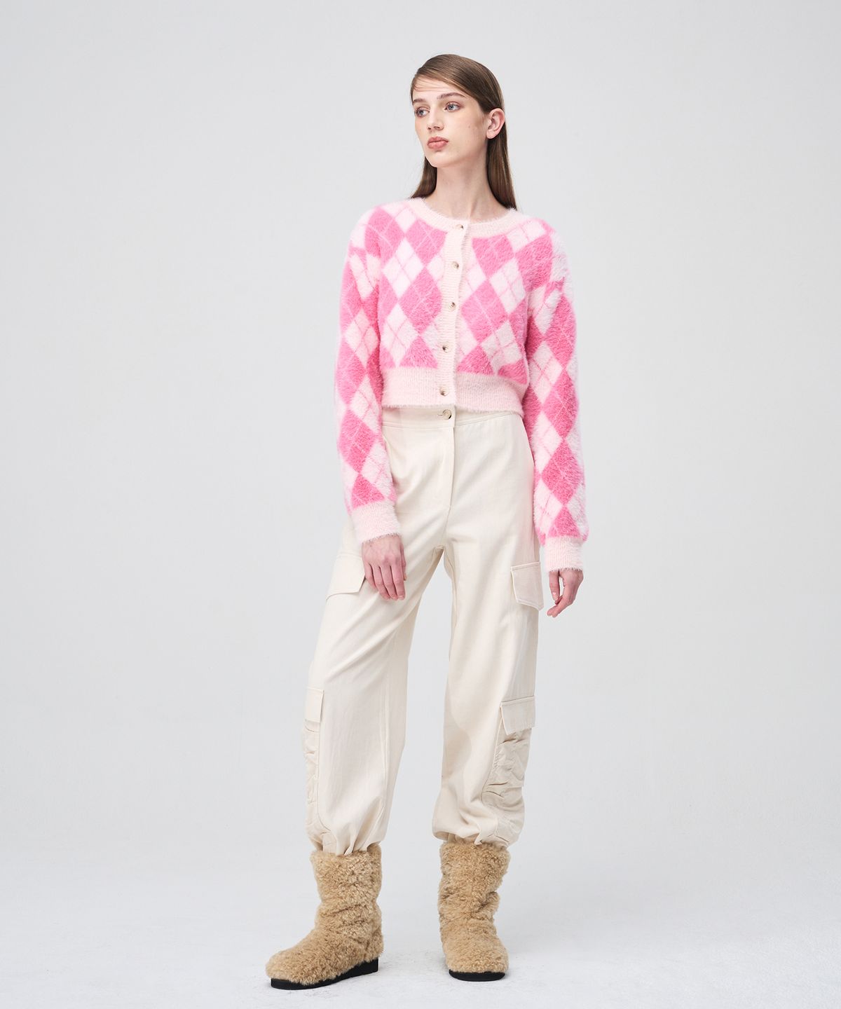 에트몽(ETMON) Argyle Fluffy Knit Cardigan  Pink